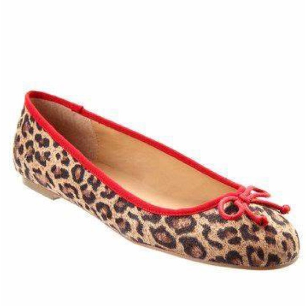 Kelsi Dagger Leopard Print Flats with Red Trim Runs small - Picture 13 of 14